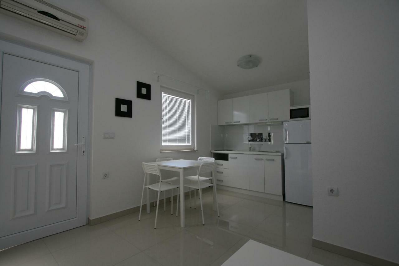 Apartmani Popovic Нин Екстериор снимка