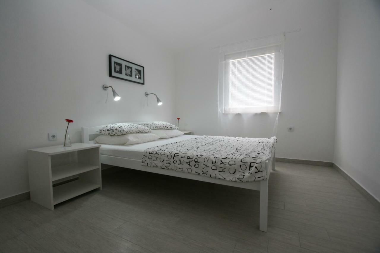 Apartmani Popovic Нин Екстериор снимка