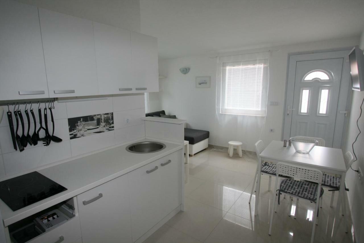 Apartmani Popovic Нин Екстериор снимка